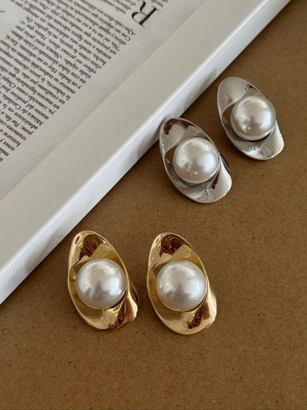 گوشواره مروارید رنگ ثابت