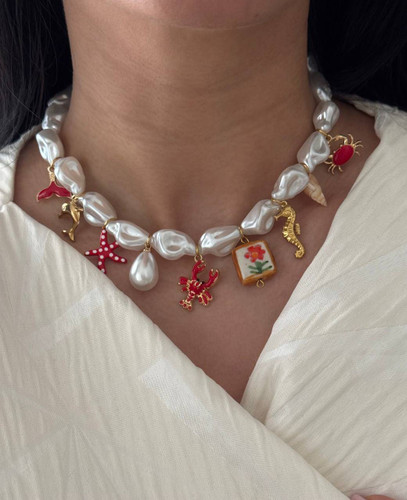 گردنبند مروارید پرورشی چارم دار دخترانه