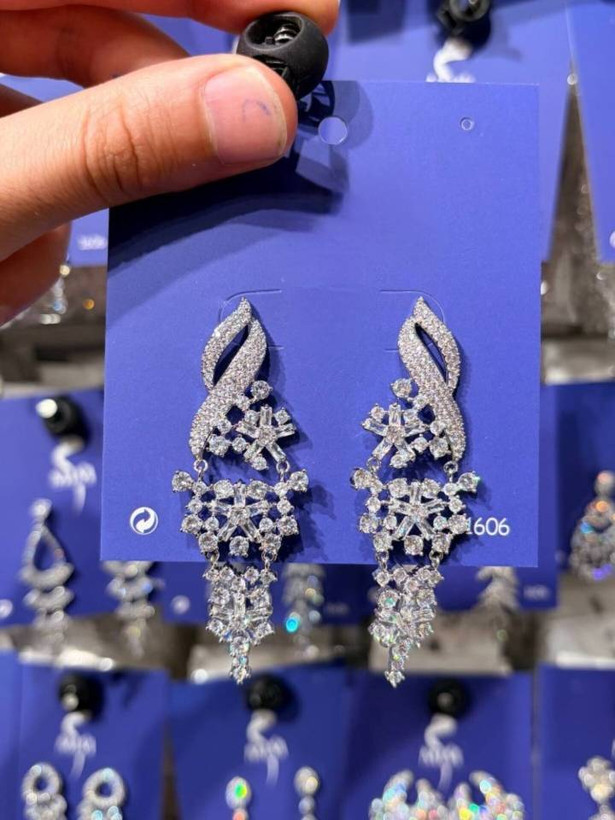 گوشواره زنانه مجلسی پرکار کالکشن کوالیتی